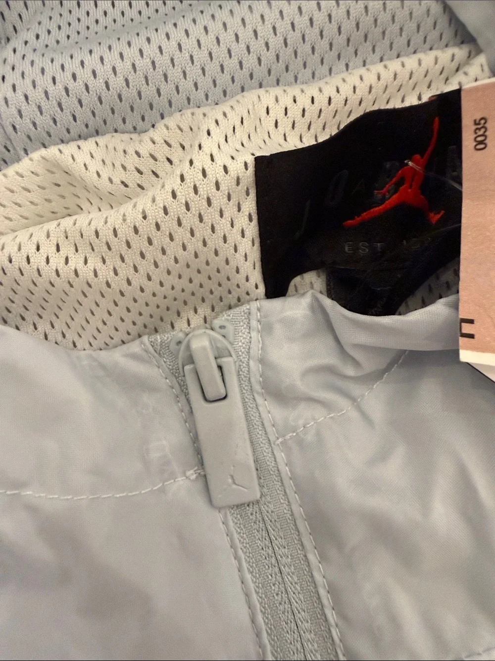 Jordan lightweight hooded